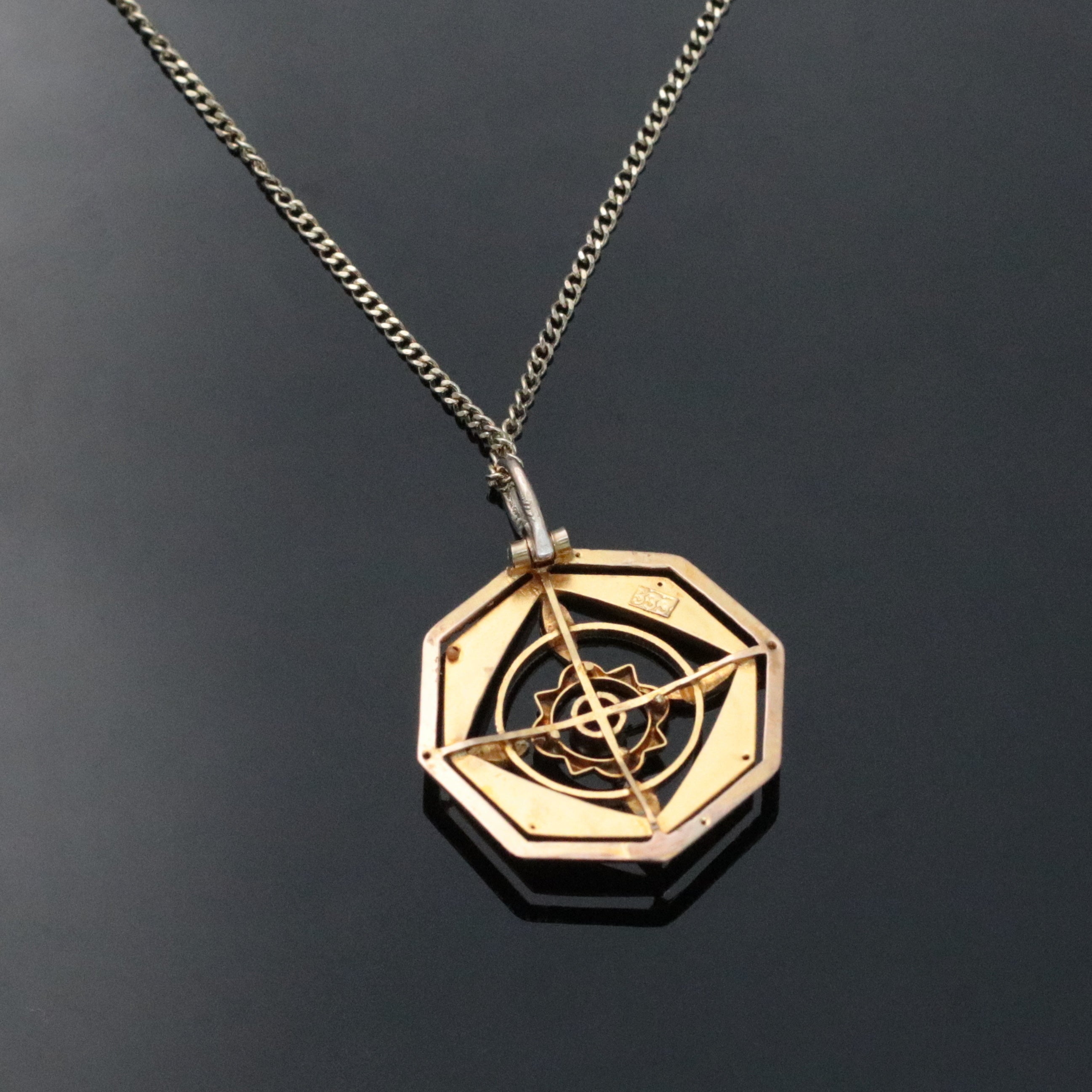 8k yellow gold necklace &amp; pendant 