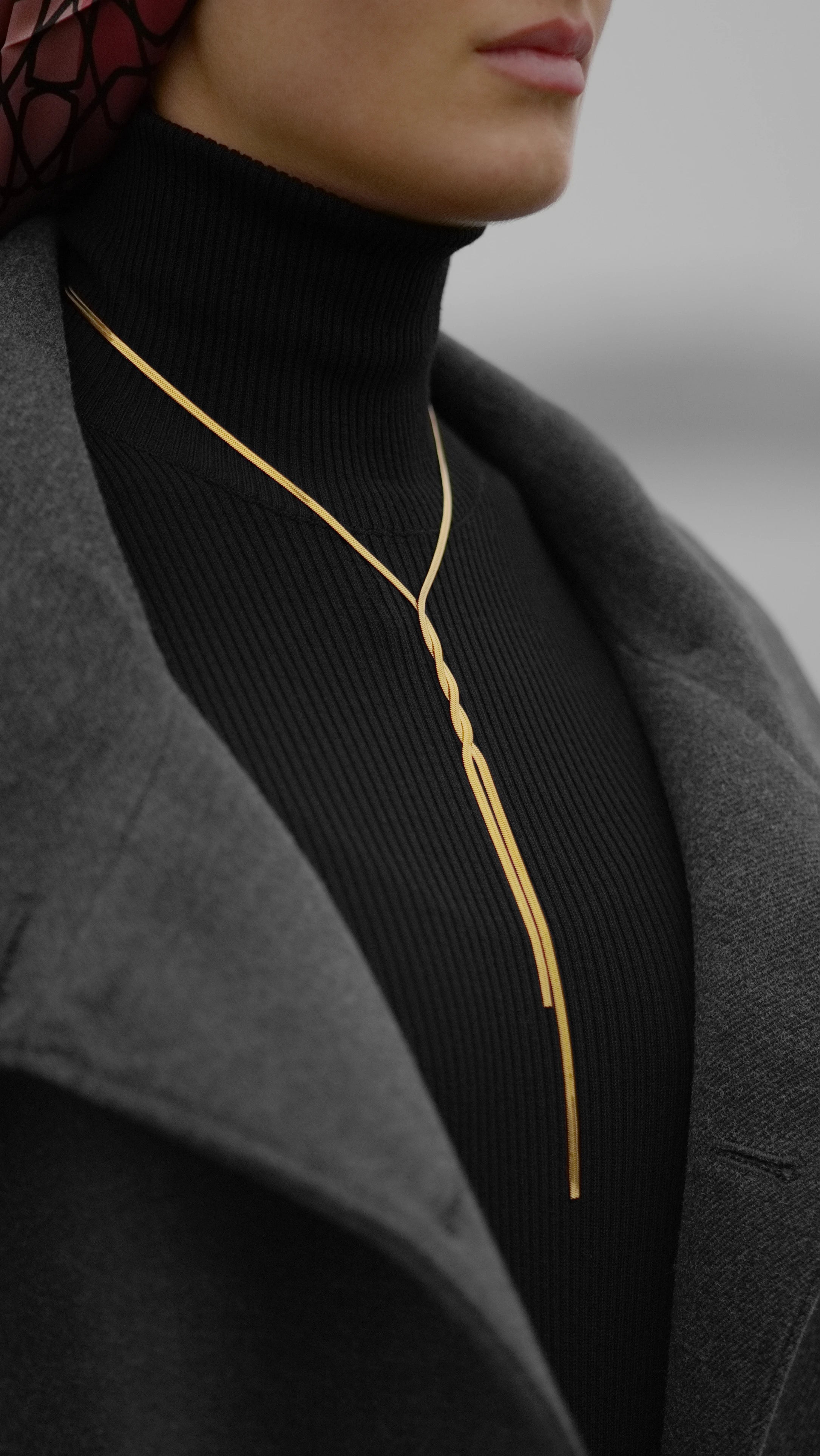 18k vergoldete twisted snake Halskette